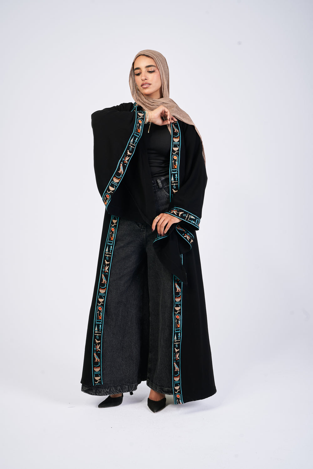 Noqoush Black